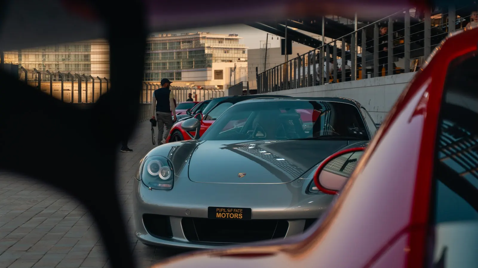 Porsche Carrera GT in the pit lane